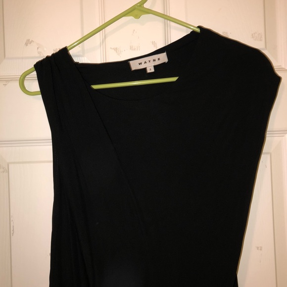 Wayne Asymmetrical Tunic Tank - Picture 2 of 4